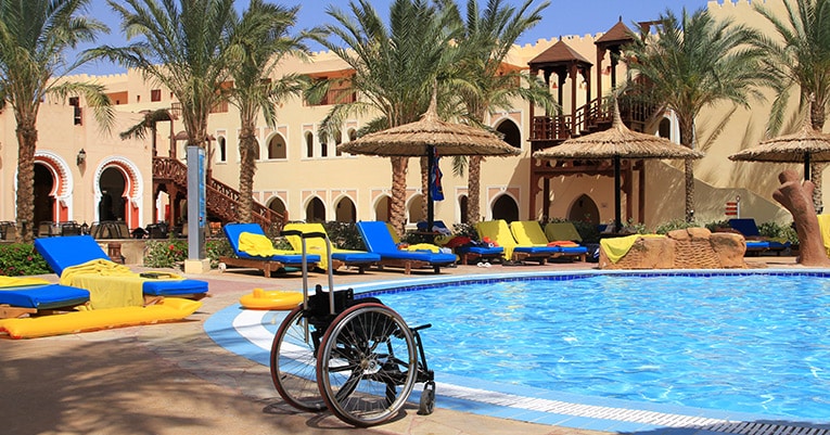 So reisen Menschen mit Behinderung entspannt in den Urlaub